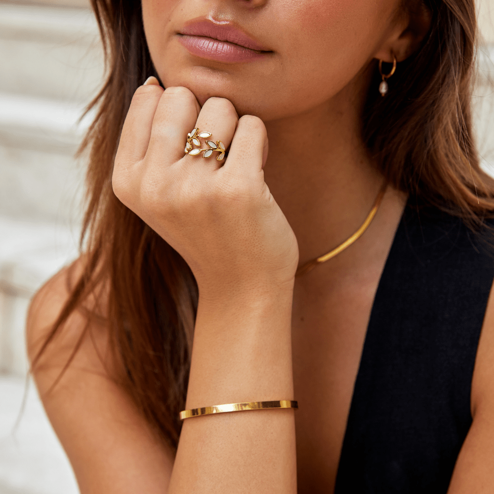 Rina Gold Rannekoru