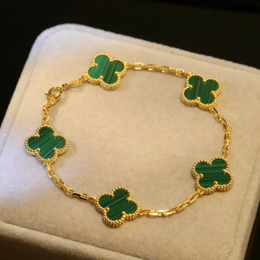 CLOVER | Vihreä