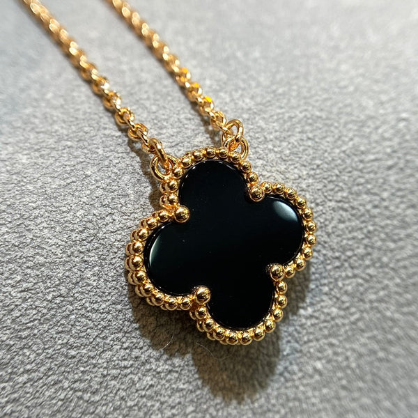 CLOVER | Musta kaulakoru