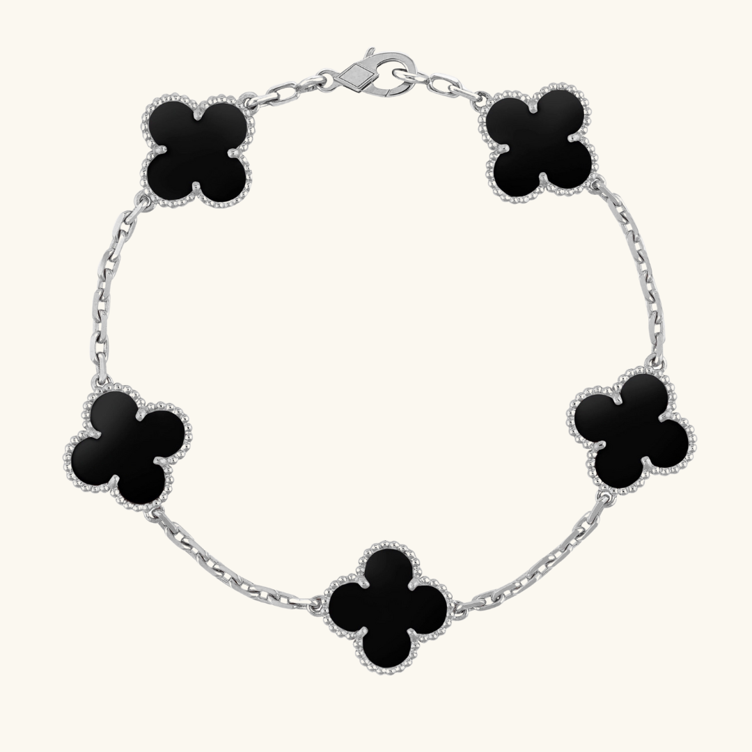 CLOVER | Musta/Hopeinen Rannekoru